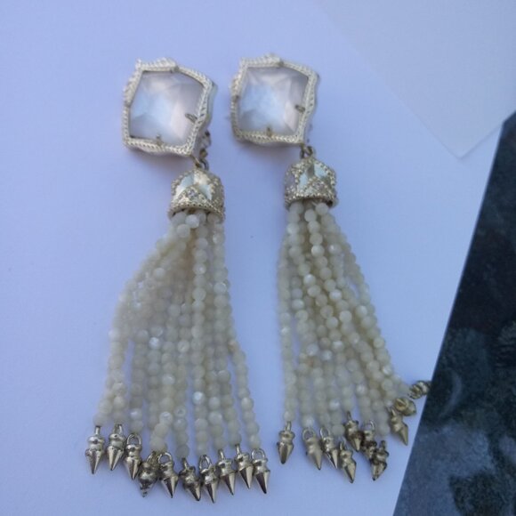 Kendra Scott Mother of Pearl Misha Stud Tassel Earrings Ivory White - Picture 4 of 6